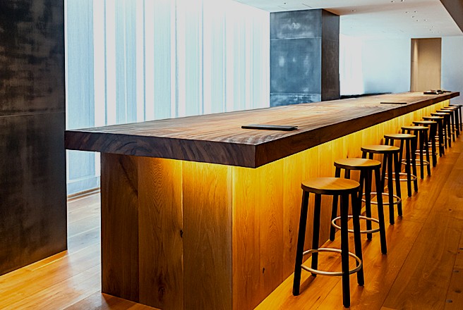 コントラクト（業務用）家具のお取り扱いについて